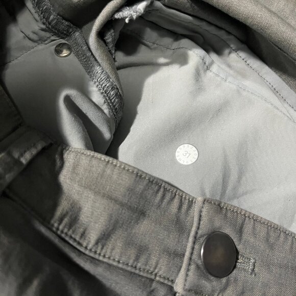 Men's Lululemon Gray Pants - Picture 7 of 7